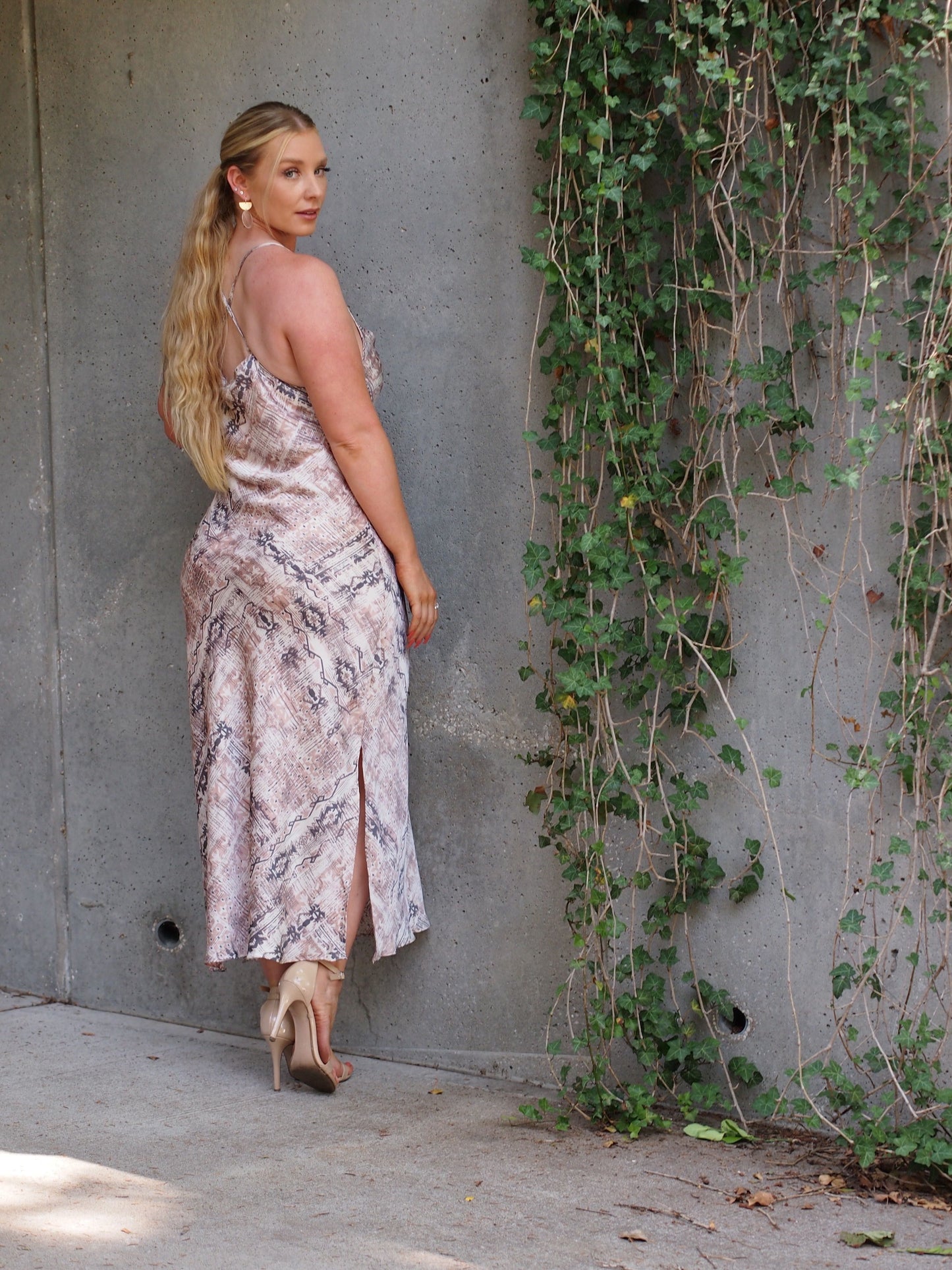 Sendai Midi Geo Print Blush and Gray Geo Print Spaghetti Strap Dress