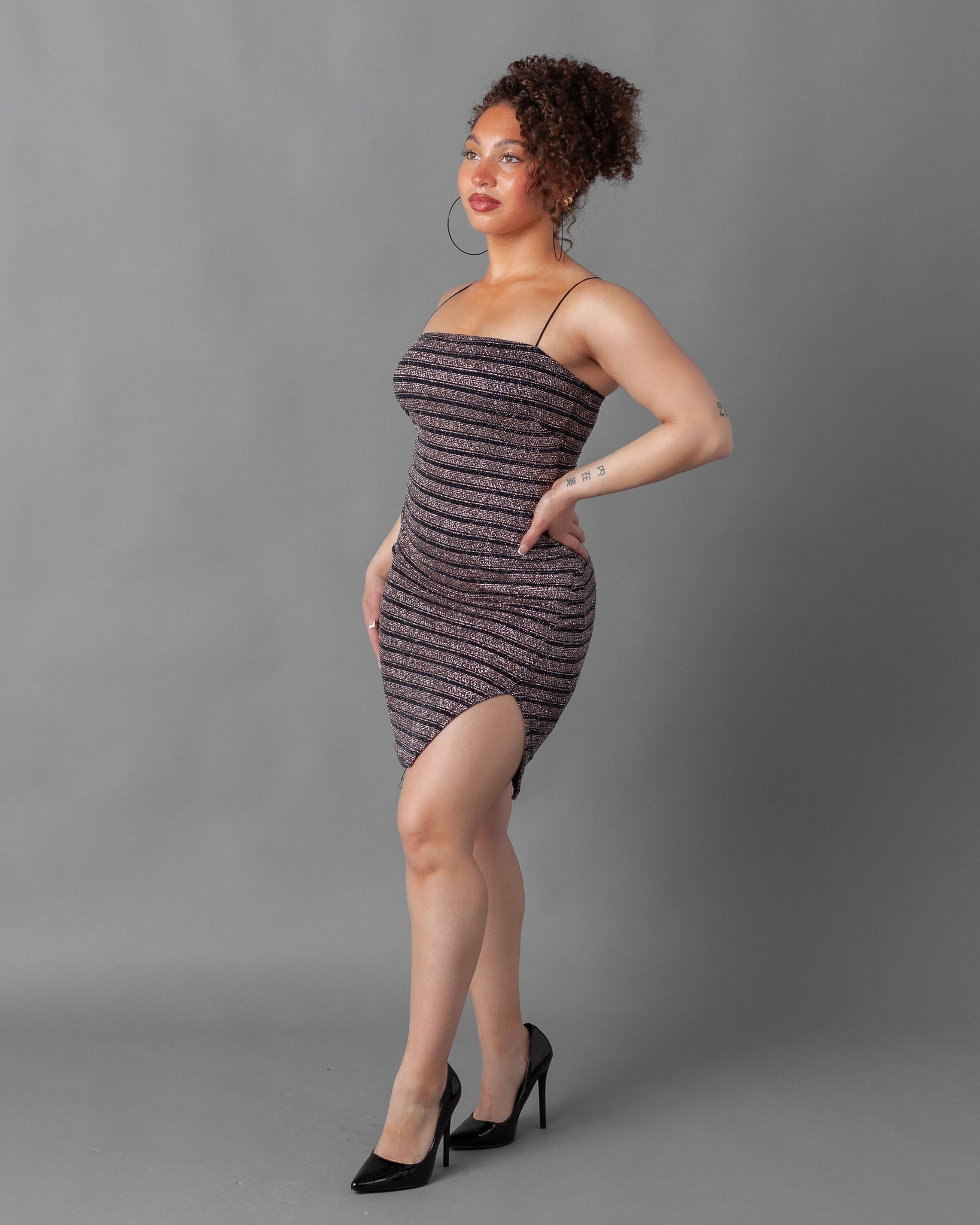 Rose gold and Black striped glitter mini dress + slit Medium Rose gold and Black striped glitter mini dress + slit Medium